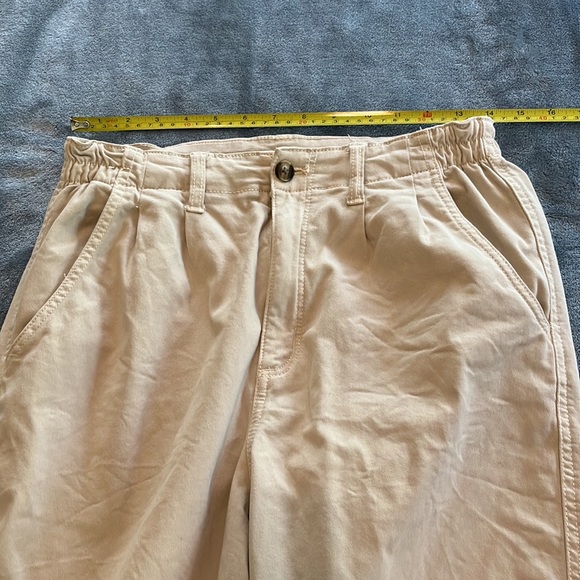 American Eagle khaki pants - Picture 5 of 12